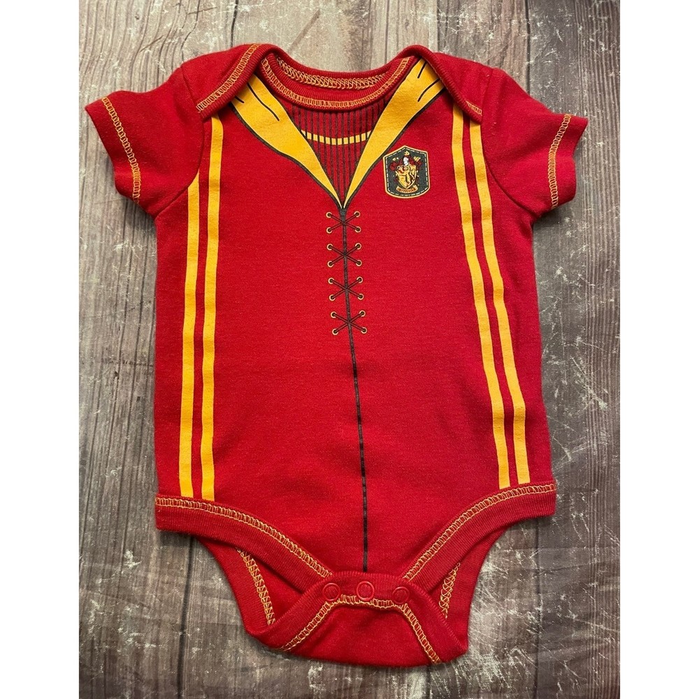 Harry Potter Gryffindor Baby Boy Onesie Bodysuit Clothes Outfit, Size Newborn